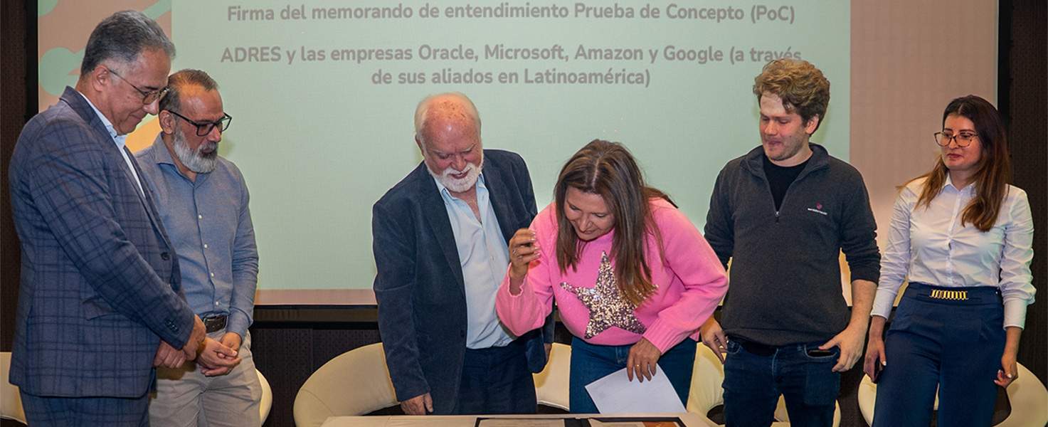 Evento firma convenio SIA
